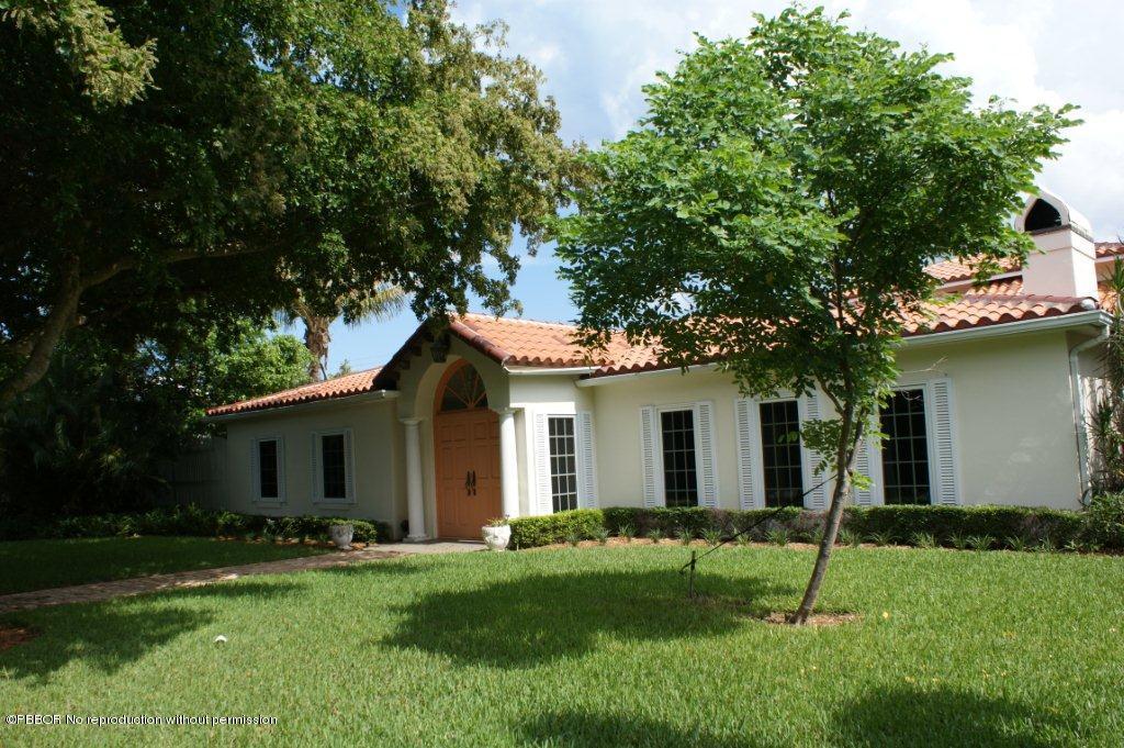 230 Arabian Road Palm Beach, FL 33480 - Photo 1 of 11 Front