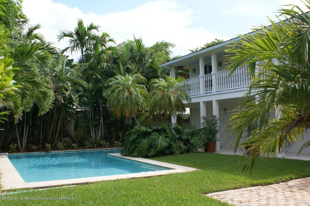230 Arabian Road Palm Beach, FL 33480 - Photo 11 of 11 Backyard