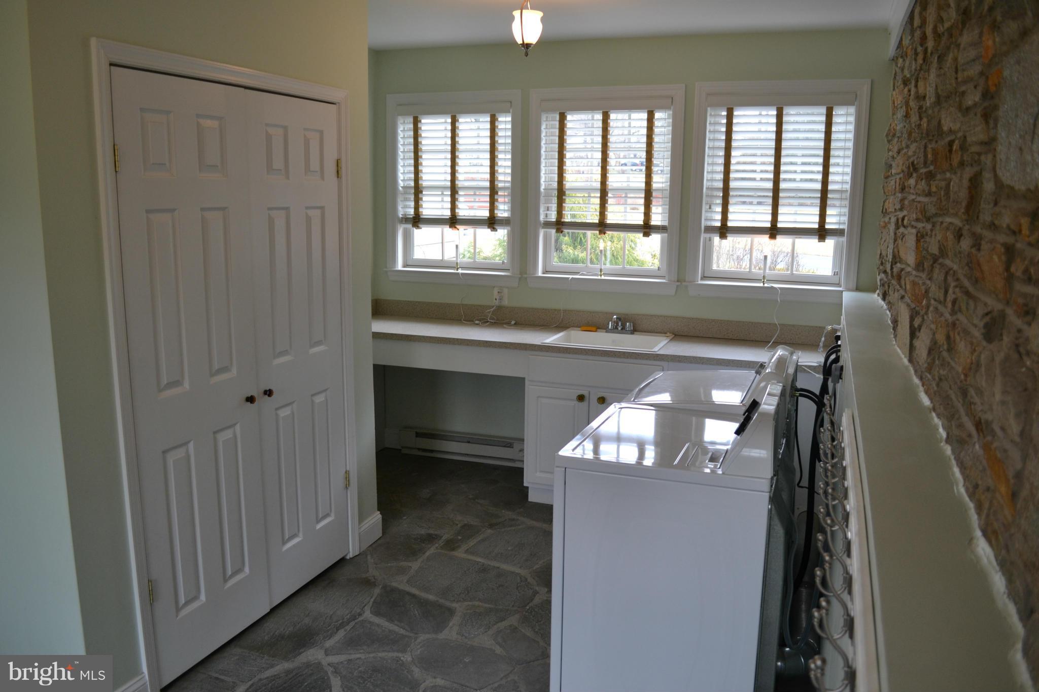 611 St Francis Road Baltimore, MD 21286 - Photo 26 of 29 Interior (General)