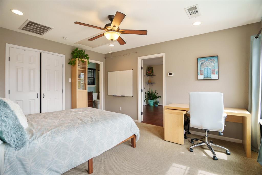 6423 Redpine Road Dallas, TX 75248 - Photo 14 of 40