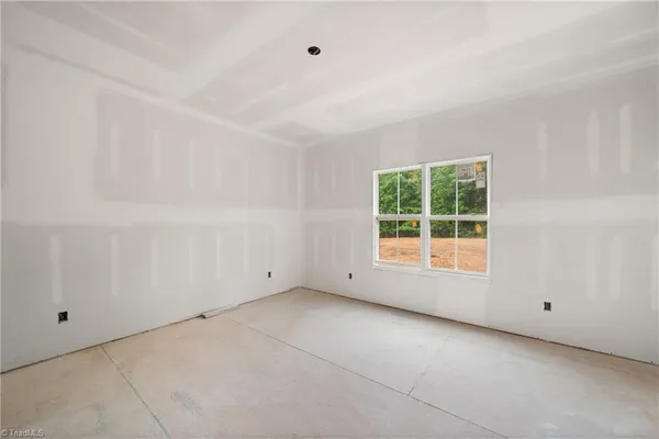 $409,900 | 410 Potters Landing, Denton, NC 27239