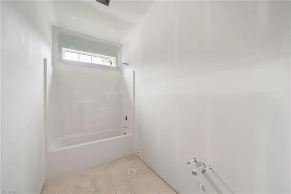 $409,900 | 410 Potters Landing, Denton, NC 27239