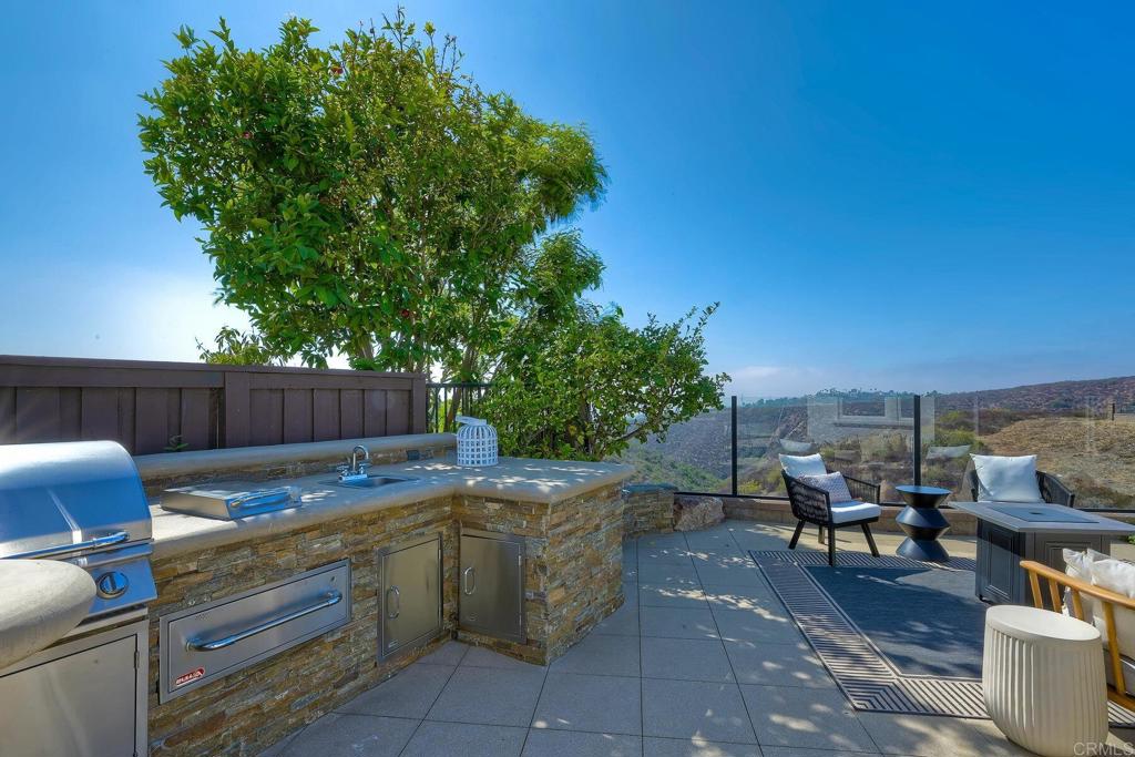 7127 Sitio Caliente Carlsbad, CA 92009 - Photo 20 of 24