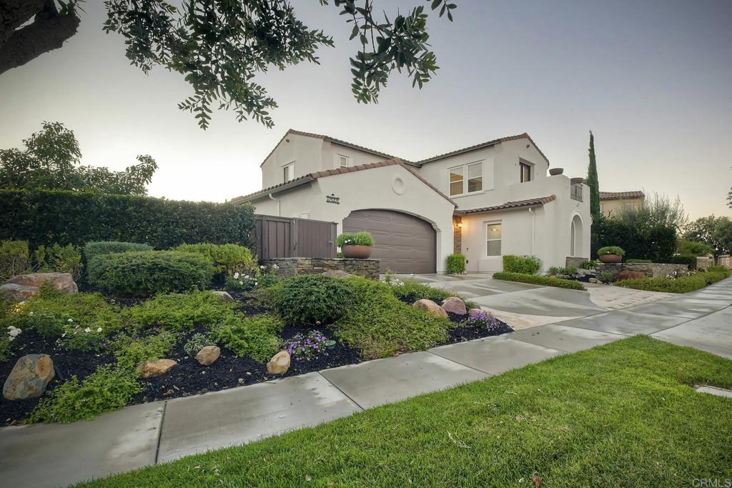 7127 Sitio Caliente Carlsbad, CA 92009 - Photo 2 of 24