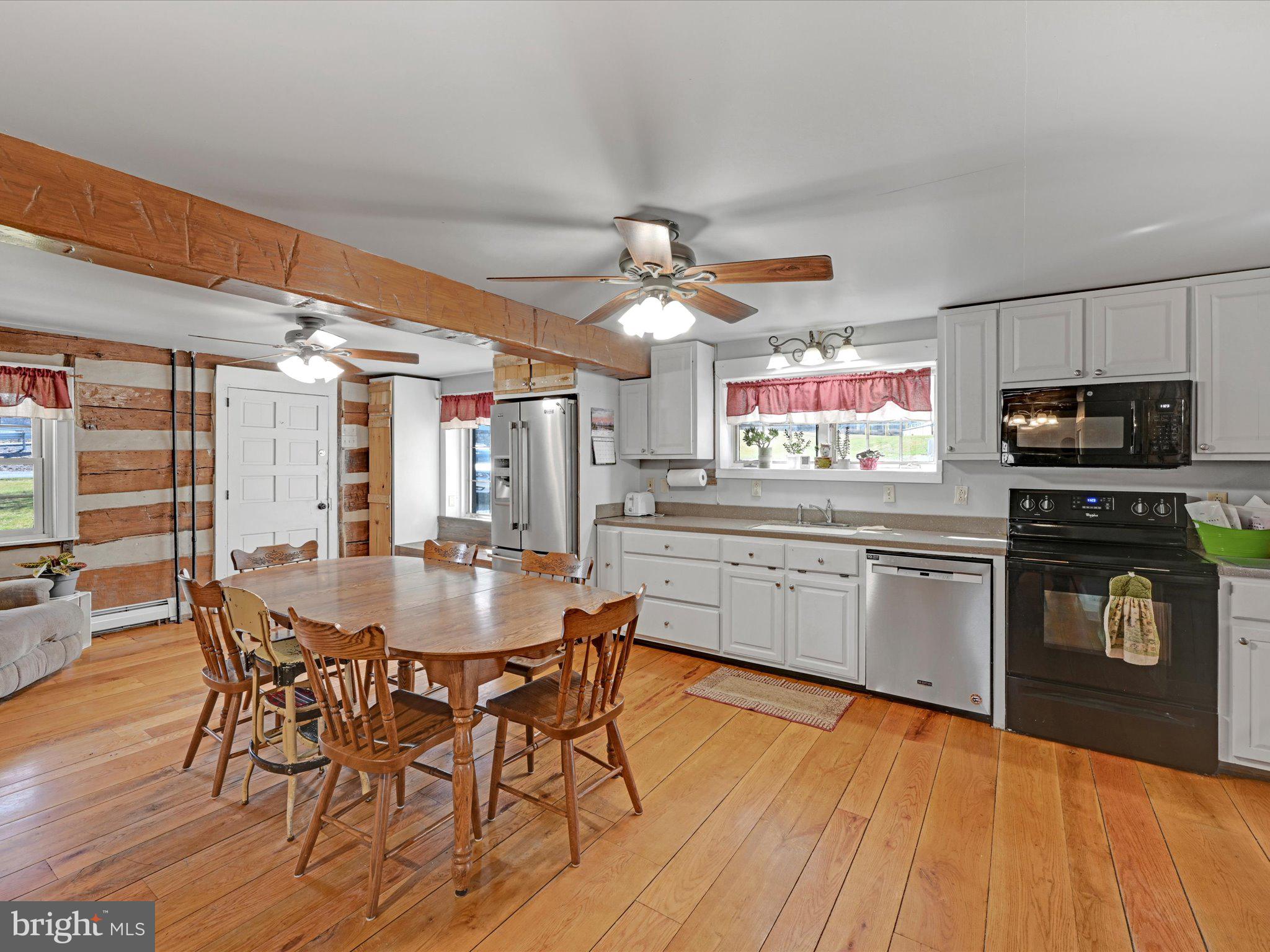 328 Hill Road Womelsdorf, PA 19567 - Photo 14 of 40 Gallery Image 14