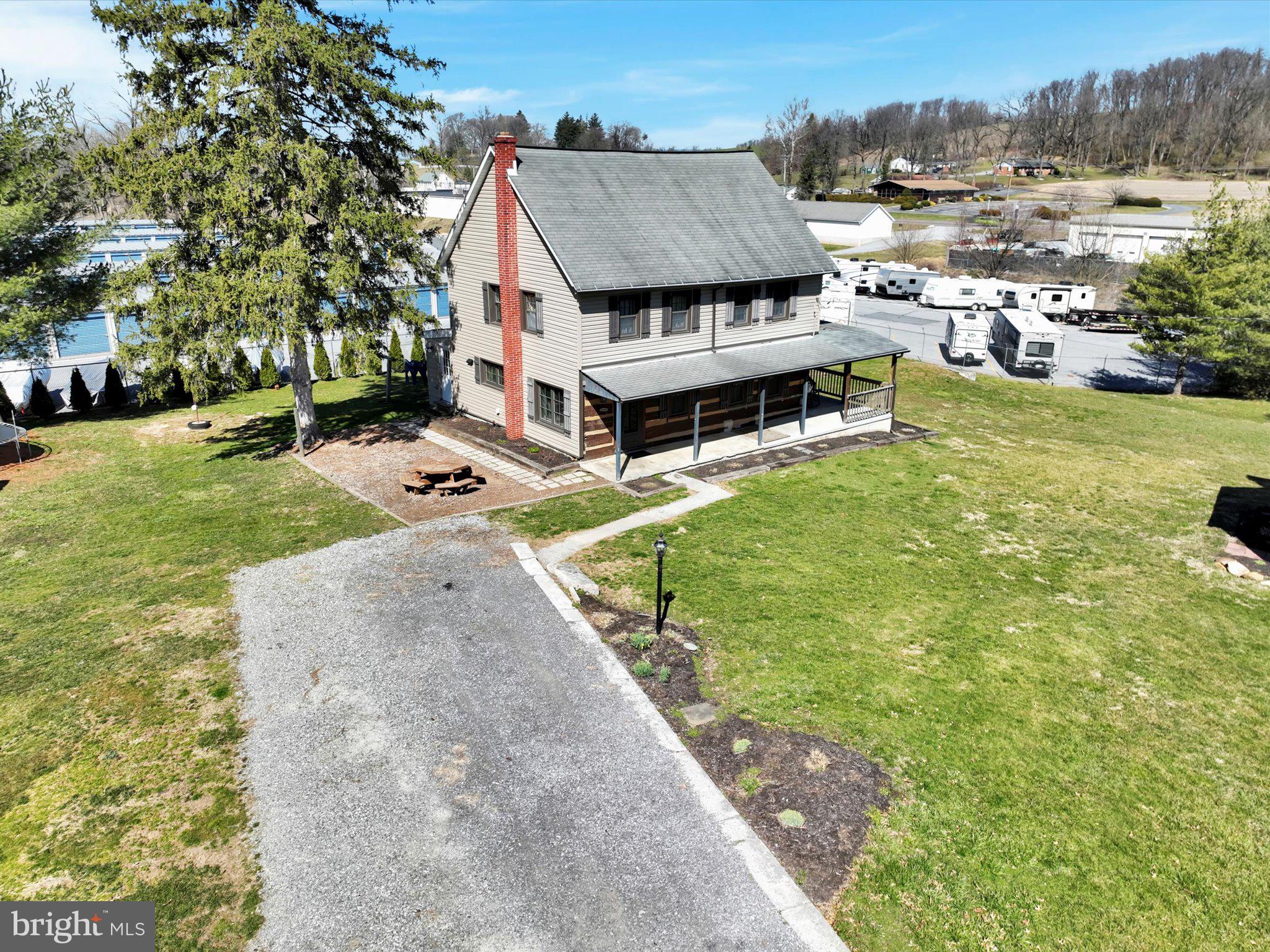 328 Hill Road Womelsdorf, PA 19567 - Photo 3 of 40 Gallery Image 3