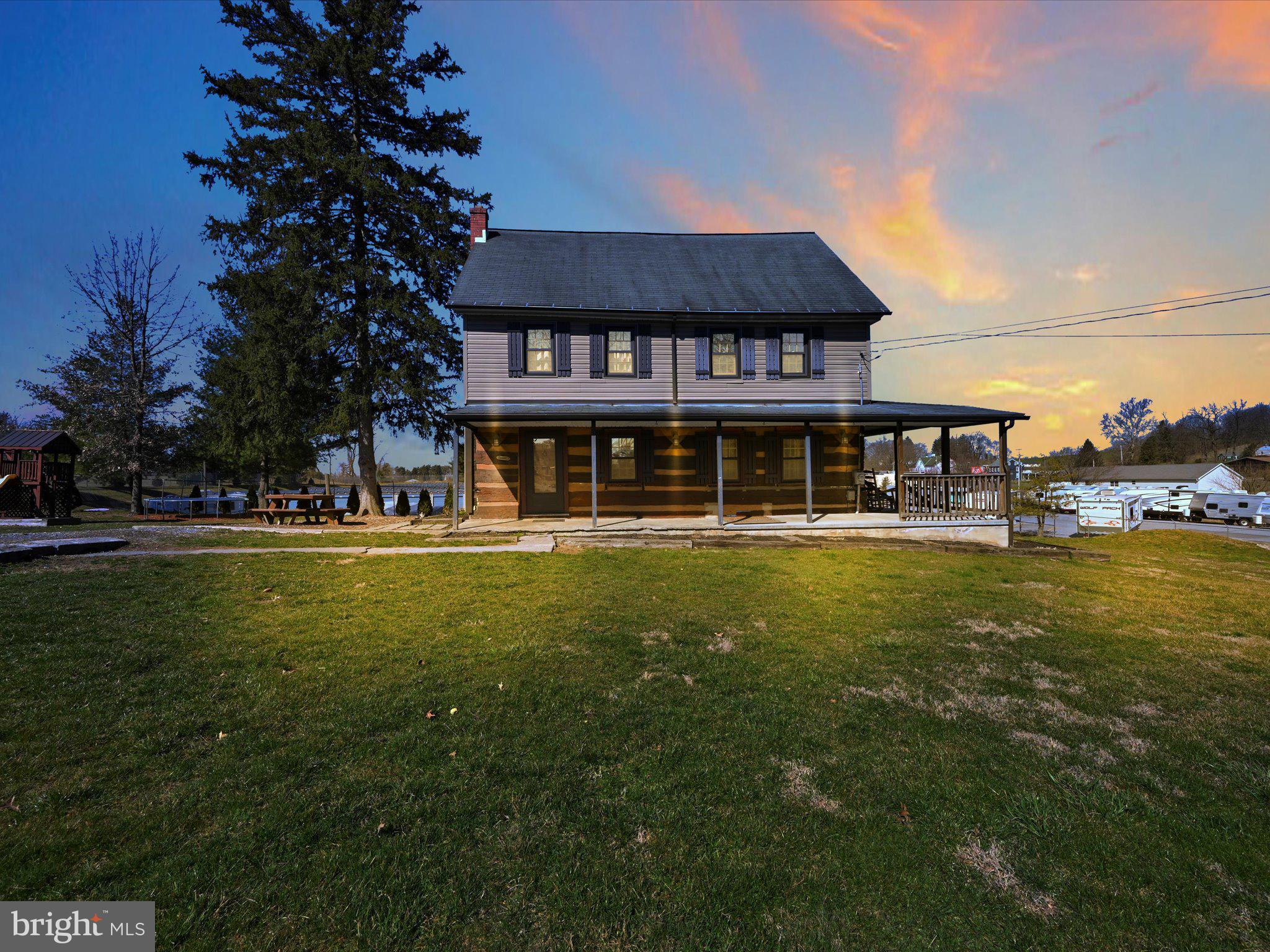 328 Hill Road Womelsdorf, PA 19567 - Photo 6 of 40 Gallery Image 6