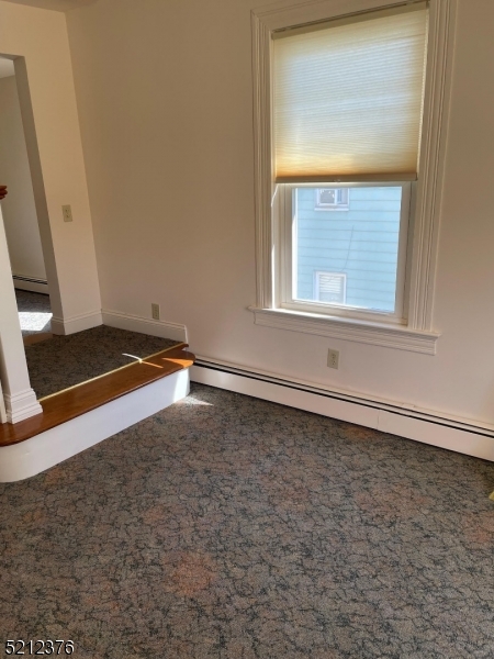 273 Edwards Street Ridgewood, NJ 07450 - Photo 11 of 26 an empty room with a window