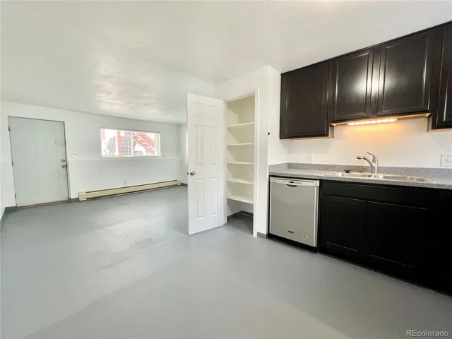 $995 | 1090 South Eliot Street, Unit 102, Denver, CO 80219
