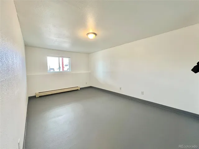 $995 | 1090 South Eliot Street, Unit 102, Denver, CO 80219