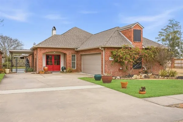 $345,000 | 2808 South Locke Point Drive, Lake Charles, LA 70605