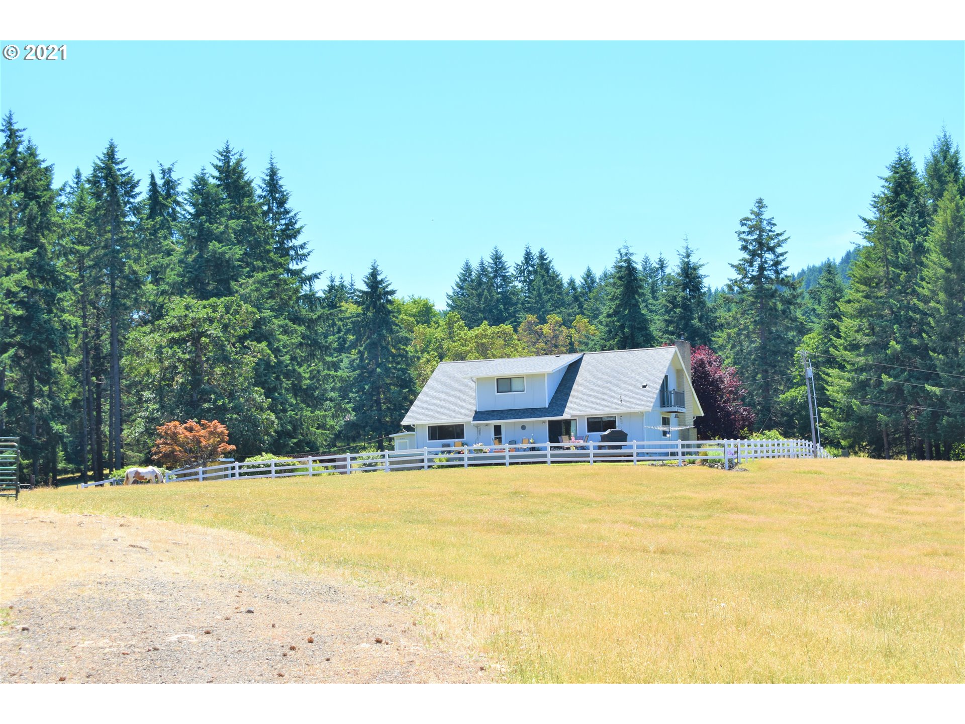 81083 Beach Road Creswell, OR 97426 - Photo 22 of 32 Gallery Image 22
