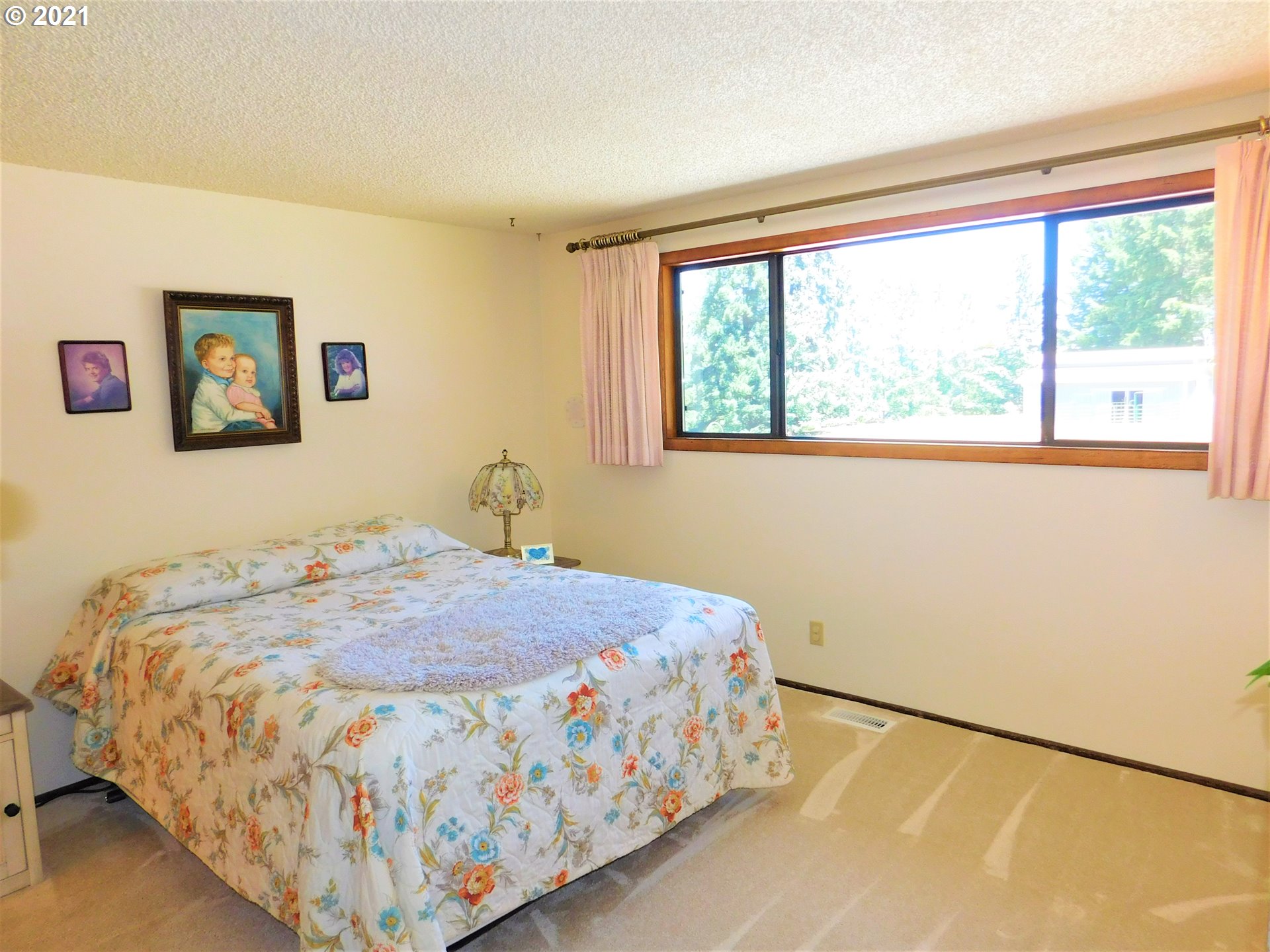81083 Beach Road Creswell, OR 97426 - Photo 7 of 32 Gallery Image 7
