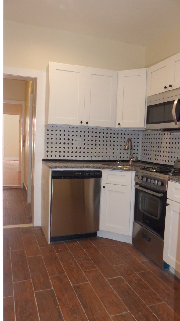 330 East 76th Street, Unit 3E Manhattan, NY 10021 - Photo 8 of 15 Photo 8