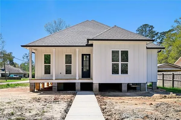 $479,900 | 1804 Destin Street, Mandeville, LA 70448