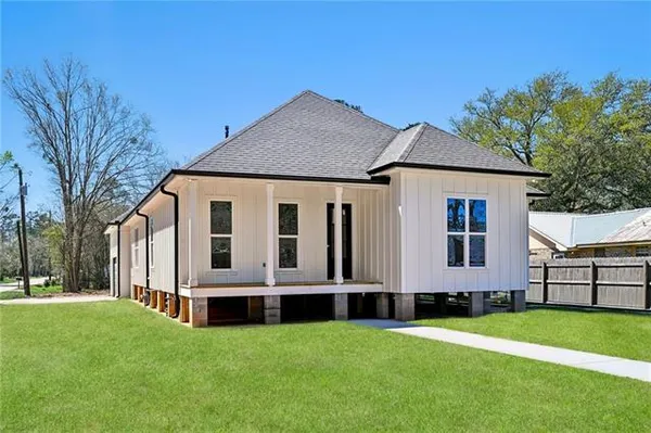 $479,900 | 1804 Destin Street, Mandeville, LA 70448