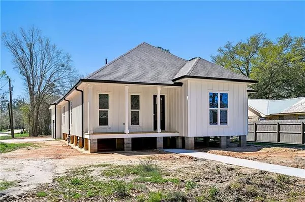 $479,900 | 1804 Destin Street, Mandeville, LA 70448