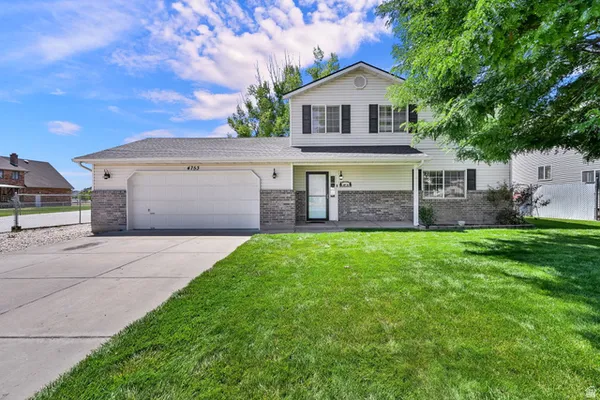 $460,000 | 4753 South 4125th Street West, Roy, UT 84067