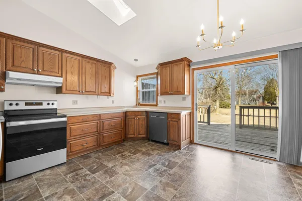 $335,000 | 6814 Diane Drive, Newburg, WI 53090