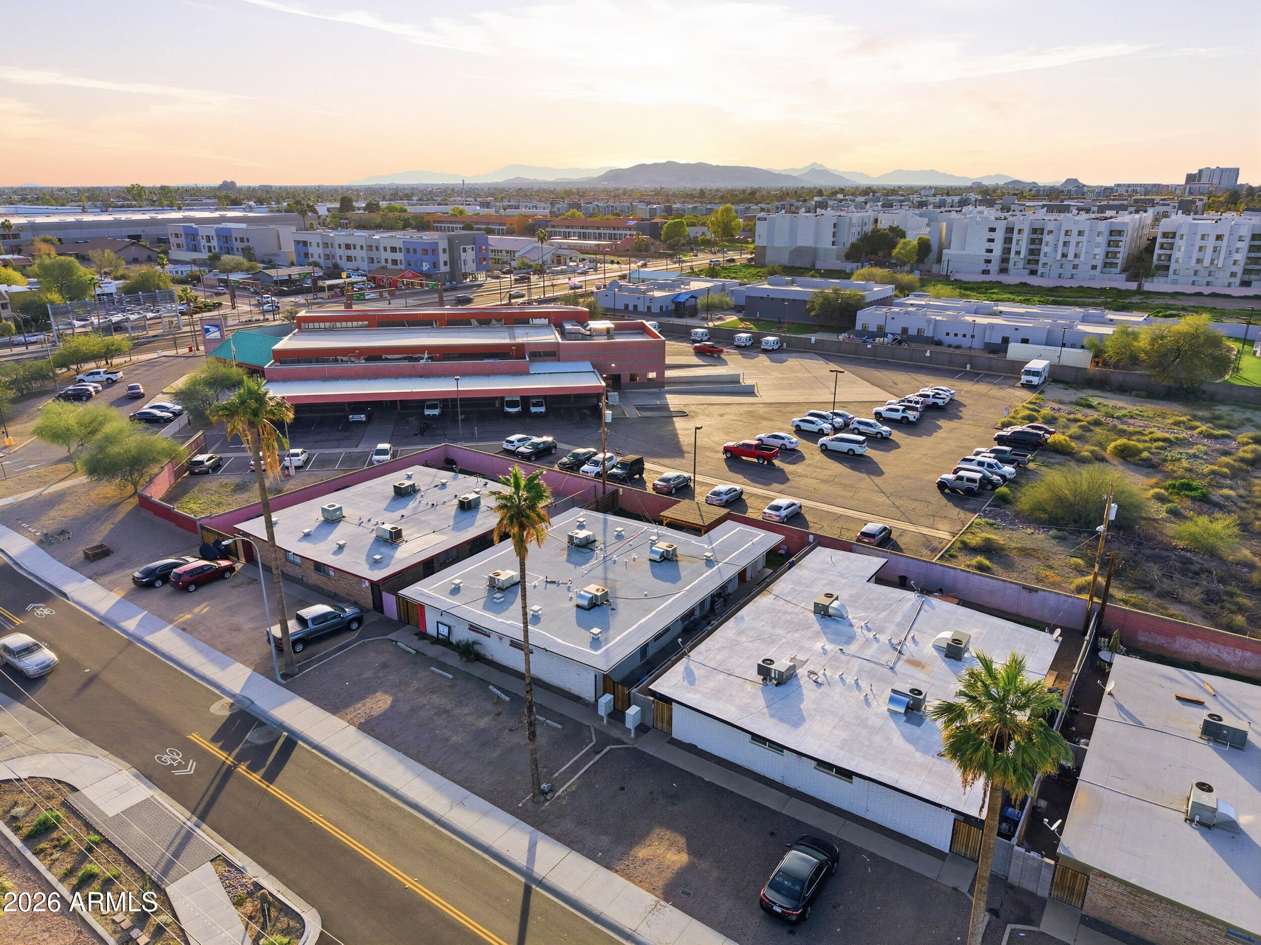 1224 South Smith Road Tempe, AZ 85281 - Photo 18 of 19 a picture of city view with city view