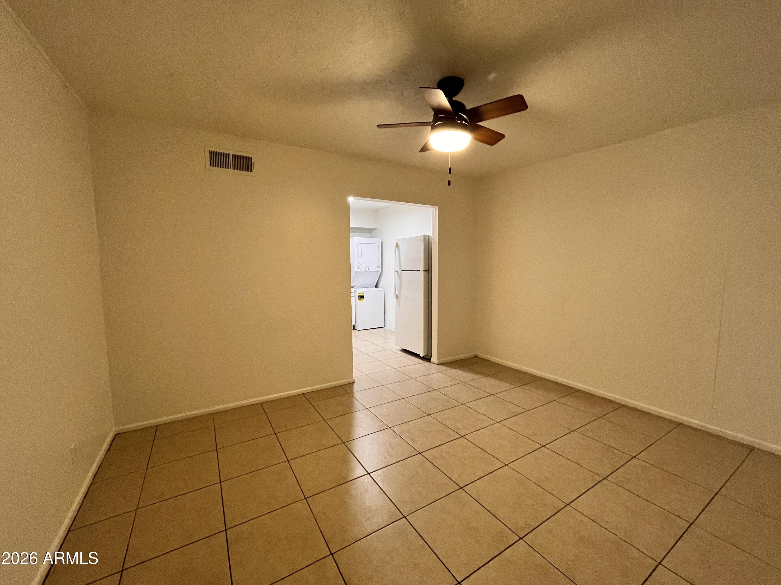 1224 South Smith Road Tempe, AZ 85281 - Photo 3 of 19 a view of an empty room