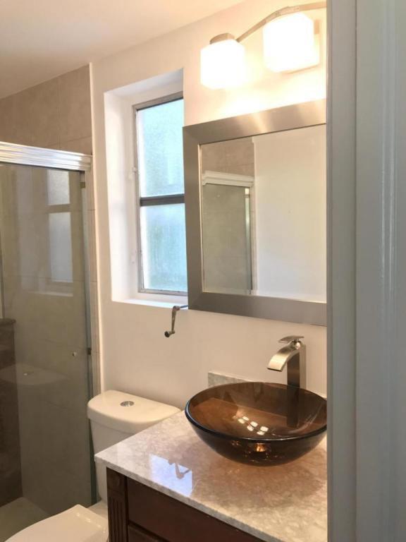 1172 Surf Road, Unit A1 Singer Island, FL 33404 - Photo 11 of 11 bathroom