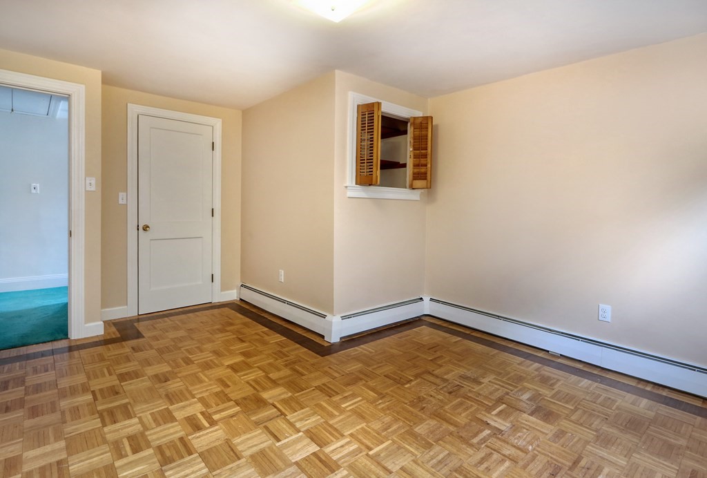 22 Parkway Road Newton, MA 02460 - Photo 18 of 27 Gallery Image 18