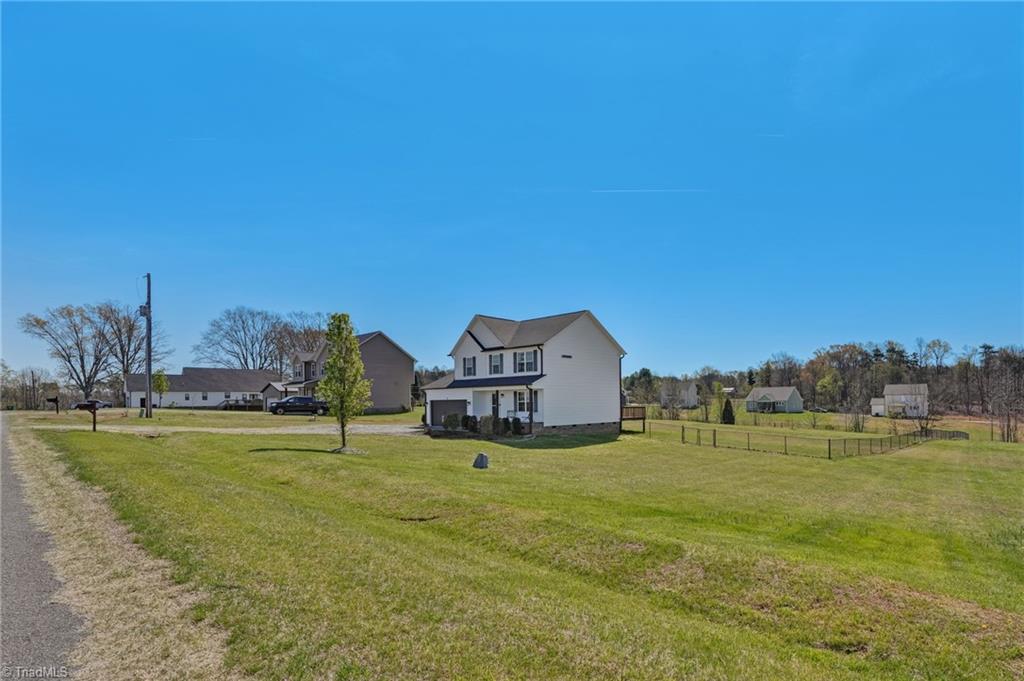 160 Tilly Road Madison, NC 27025 - Photo 3 of 29