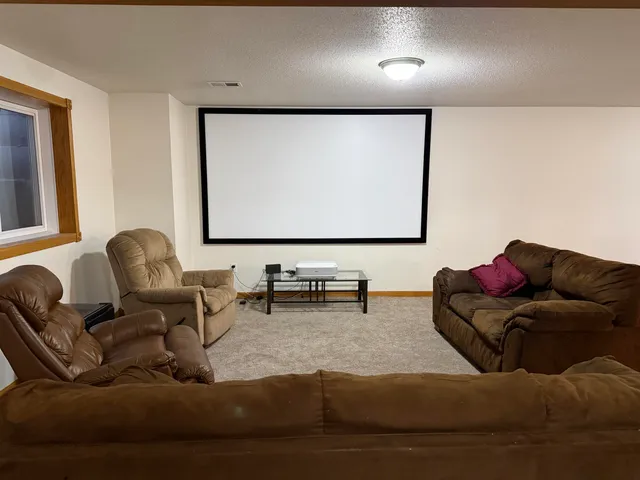 $405,000 | 1907 Viking Avenue, Holmen, WI 54636