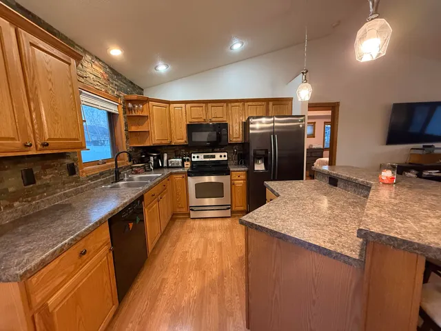 $405,000 | 1907 Viking Avenue, Holmen, WI 54636