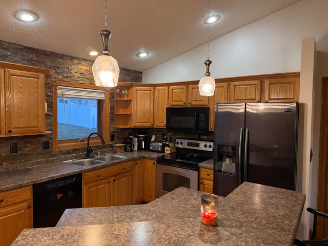 $405,000 | 1907 Viking Avenue, Holmen, WI 54636