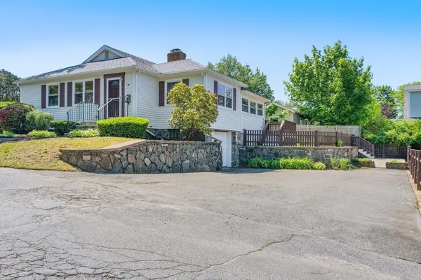 $699,000 | 66 Overlook Road, Marblehead, MA 01945