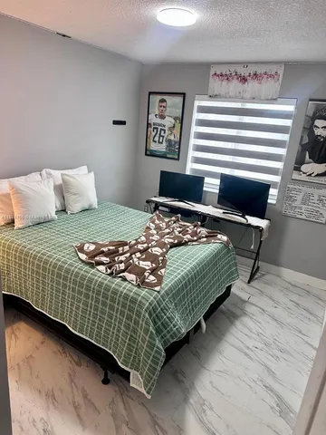 $379,900 | 9340 Fontainebleau Boulevard, Unit 313, Miami, FL 33172