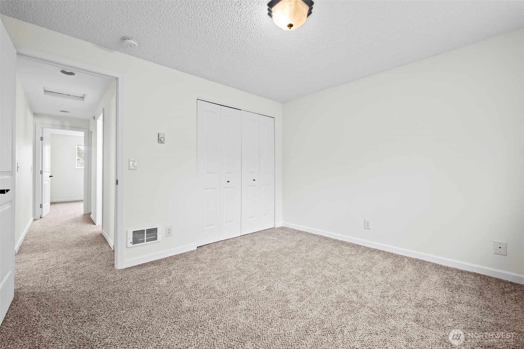 691 Pearl Place Bremerton, WA 98310 - Photo 20 of 37