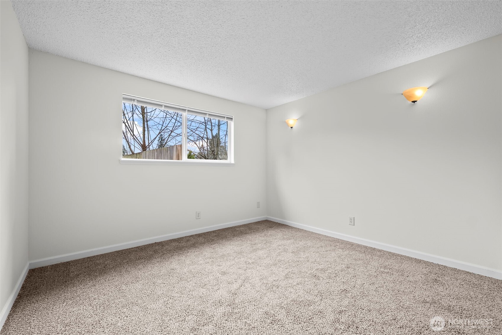 691 Pearl Place Bremerton, WA 98310 - Photo 23 of 37