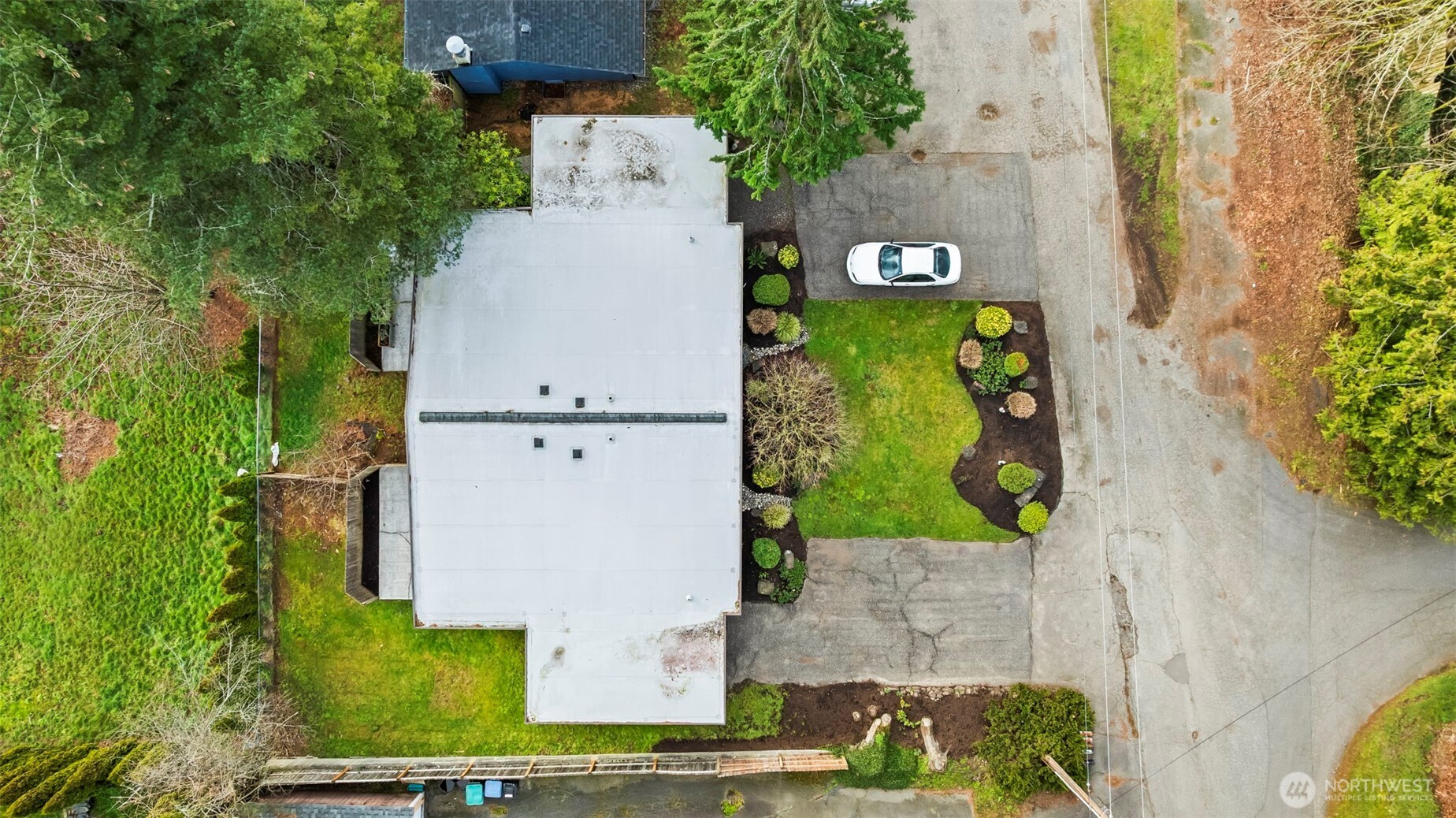 691 Pearl Place Bremerton, WA 98310 - Photo 34 of 37