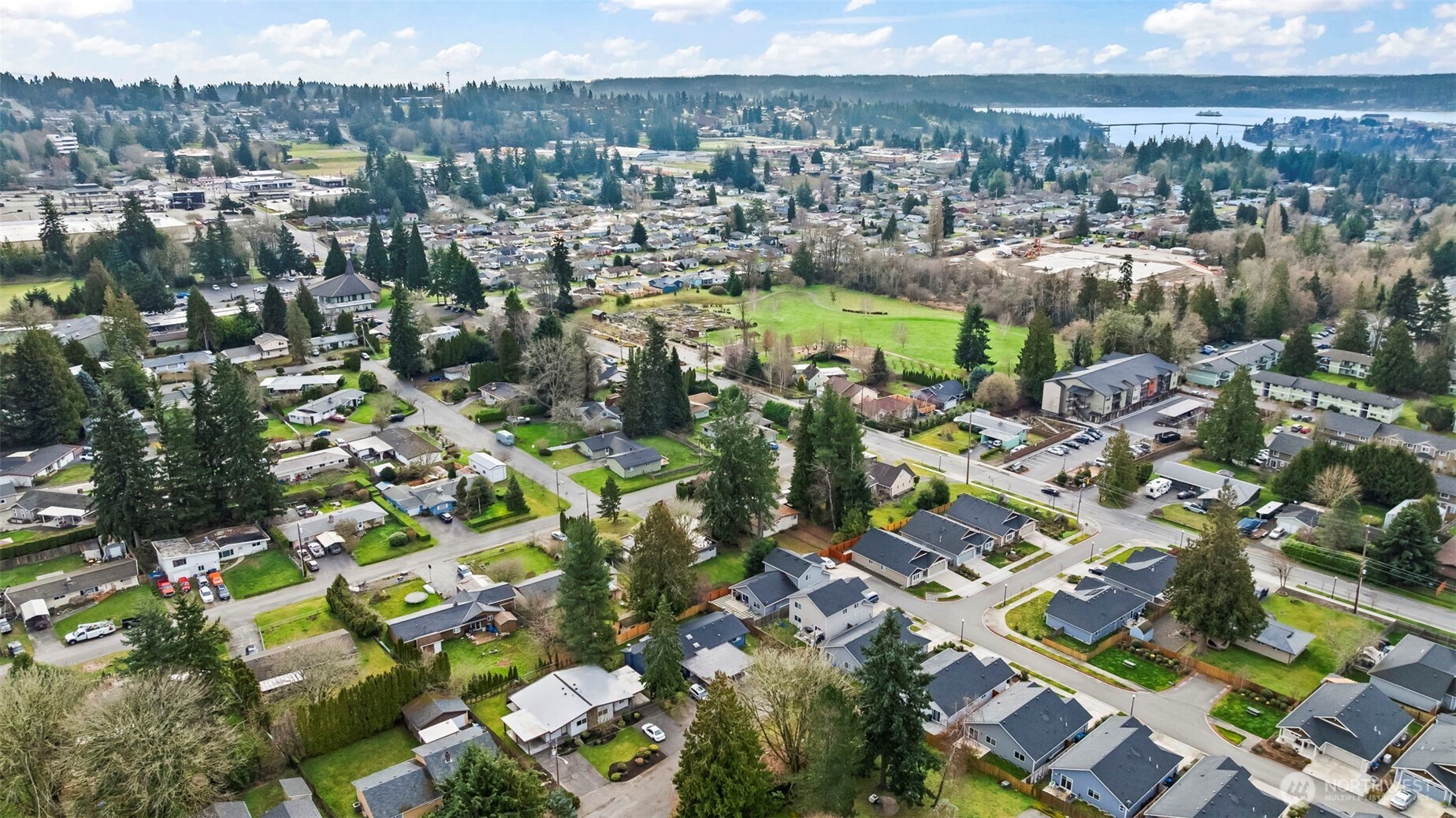 691 Pearl Place Bremerton, WA 98310 - Photo 37 of 37