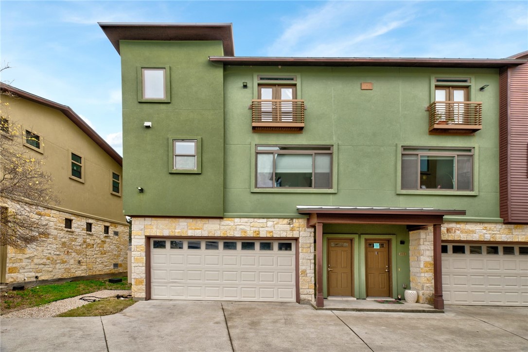 124 Cumberland Road, Unit 204 Austin, TX 78704 - Photo 1 of 1 Welcome to the Towns on Cumberland a townhome style condo community.