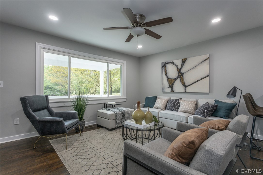 25417 Ferndale Road Petersburg, VA 23803 - Photo 12 of 36 Gallery Image 12