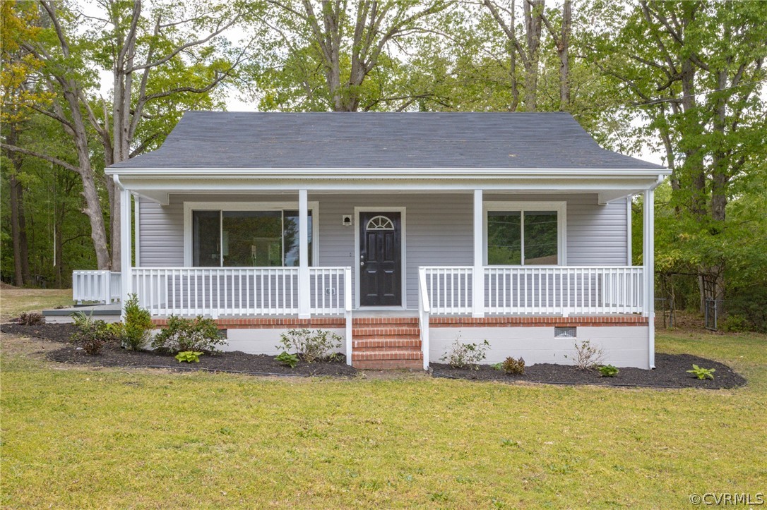 25417 Ferndale Road Petersburg, VA 23803 - Photo 3 of 36 Gallery Image 3
