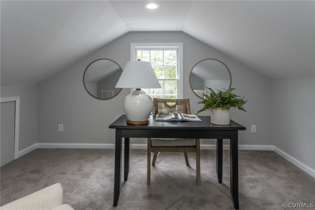 25417 Ferndale Road Petersburg, VA 23803 - Photo 32 of 36 Gallery Image 32