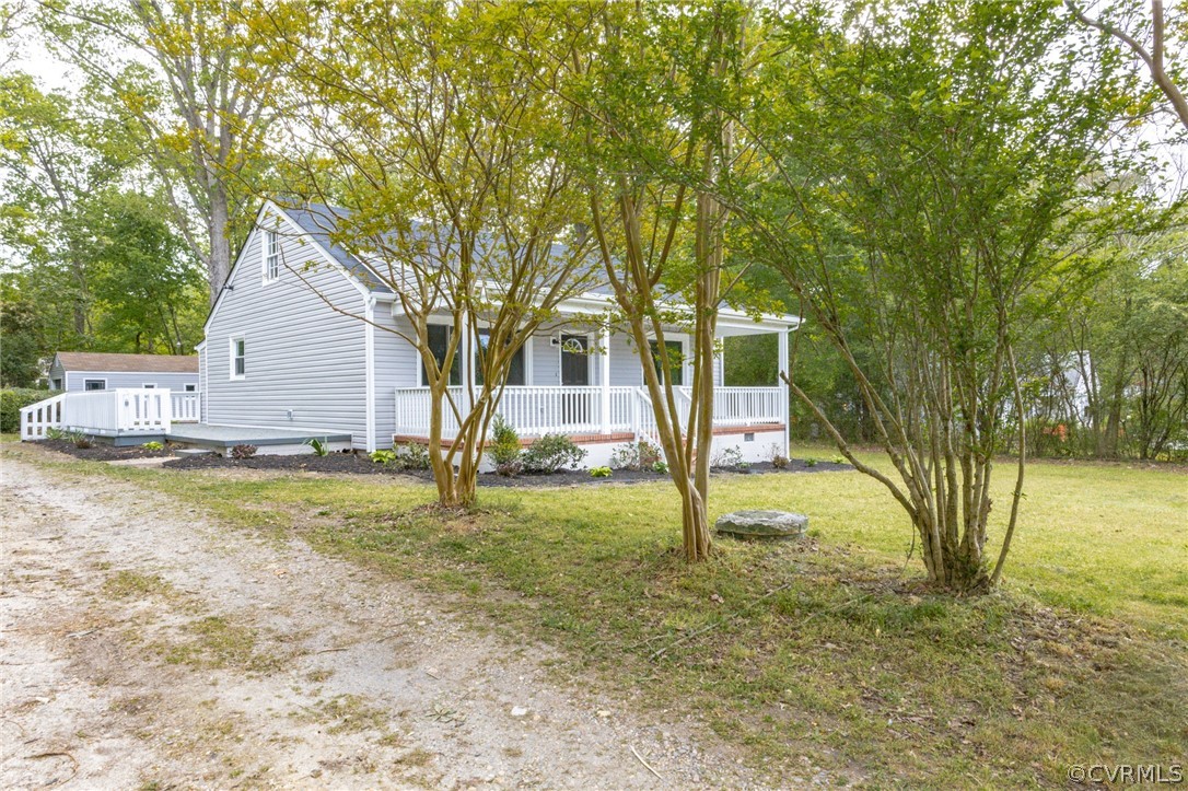 25417 Ferndale Road Petersburg, VA 23803 - Photo 6 of 36 Gallery Image 6