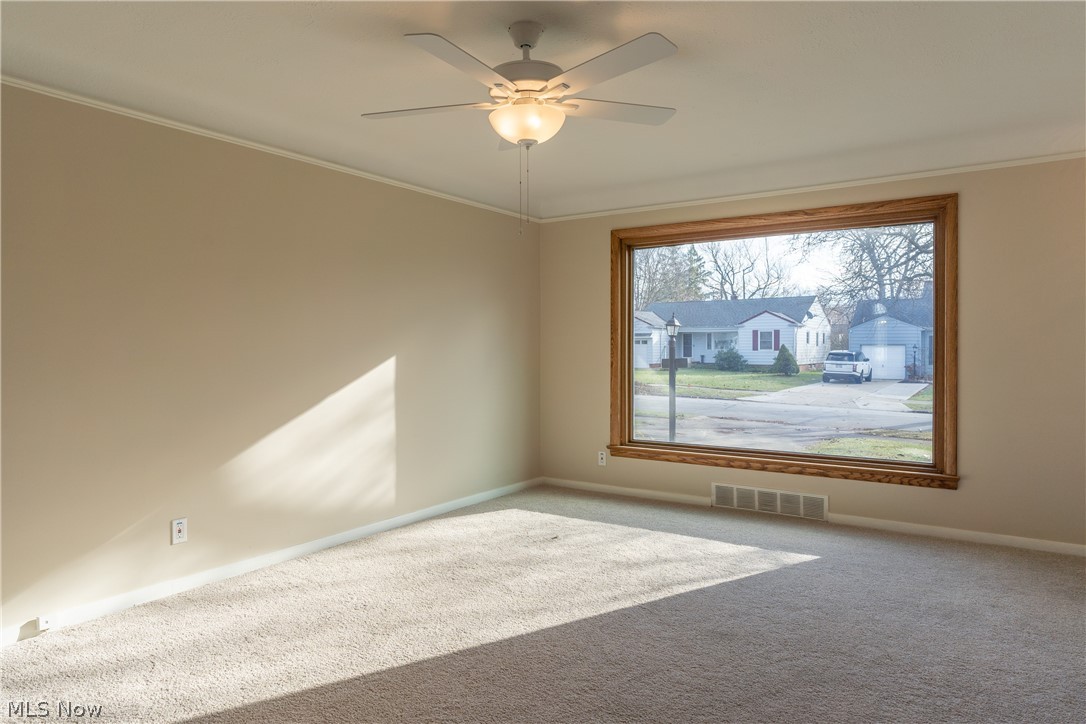 5147 Longton Road Cleveland, OH 44124 - Photo 4 of 31 Gallery Image 4