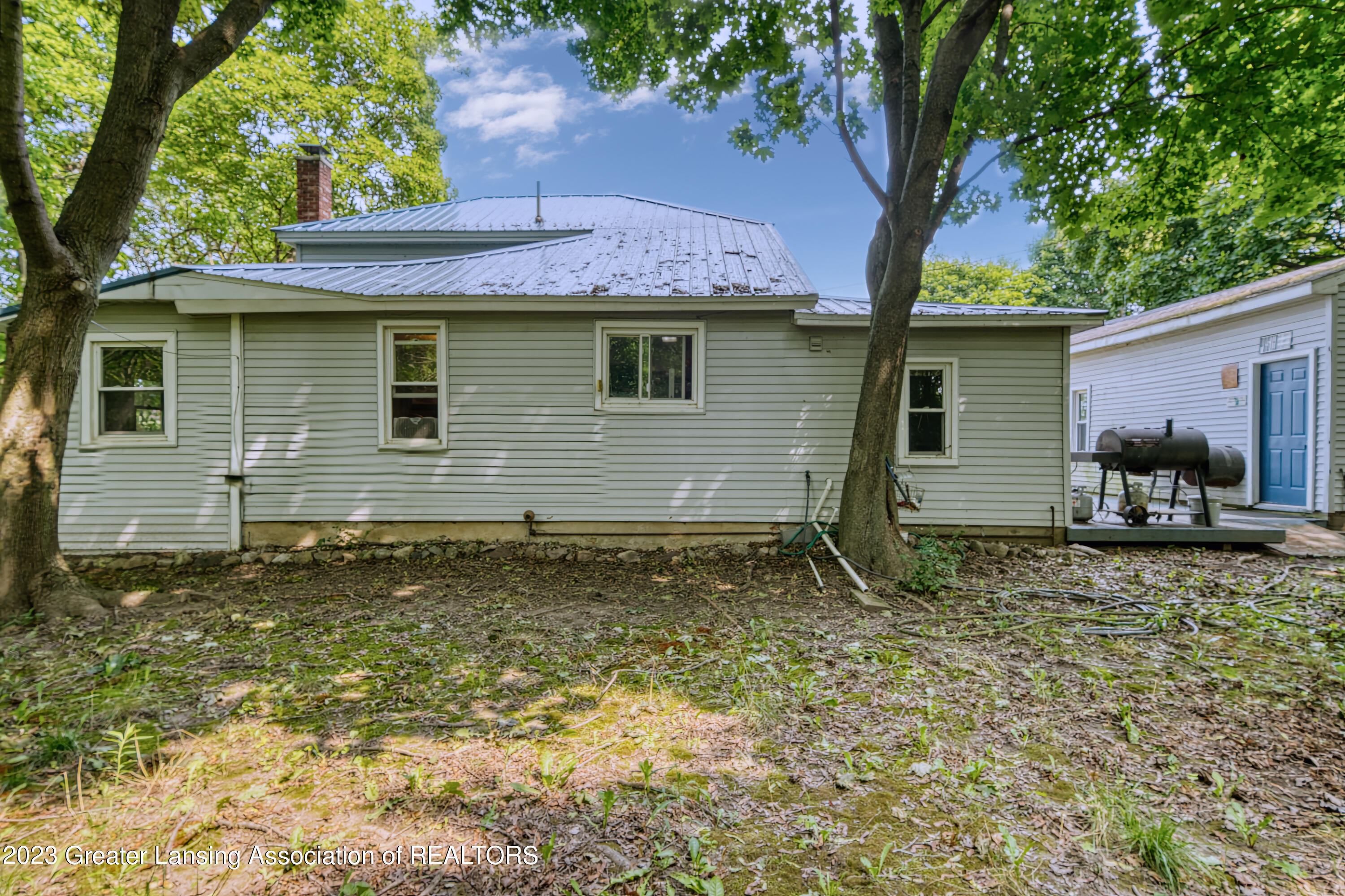 6733 Loomis Road Dewitt, MI 48820 - Photo 46 of 47 Side View