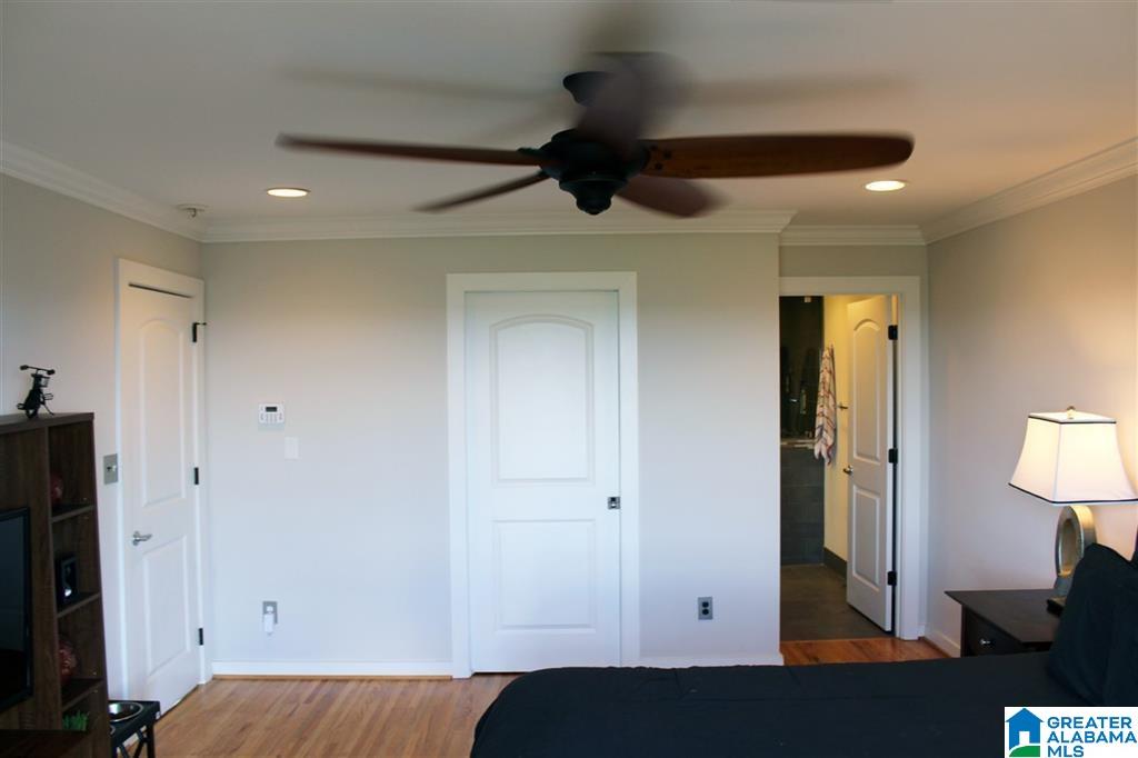 732 Shades Crest Road Birmingham, AL 35226 - Photo 10 of 17 Gallery Image 10