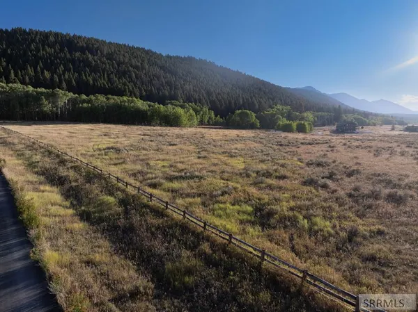$309,000 | 3740 Fisher Pointe Drive, Island Park, ID 83429