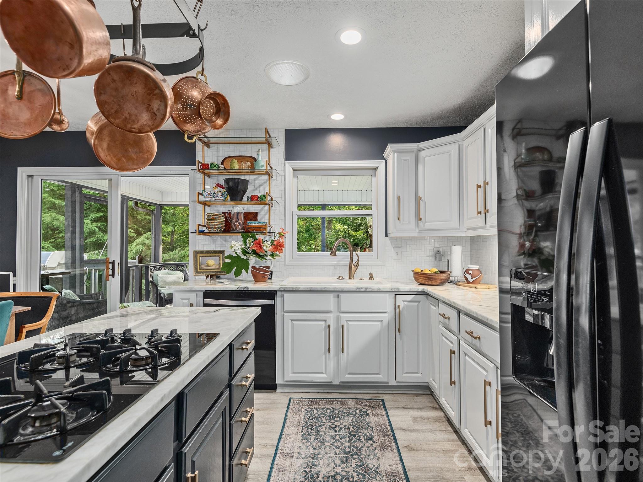 122 Brandon Road Hendersonville, NC 28739 - Photo 12 of 46