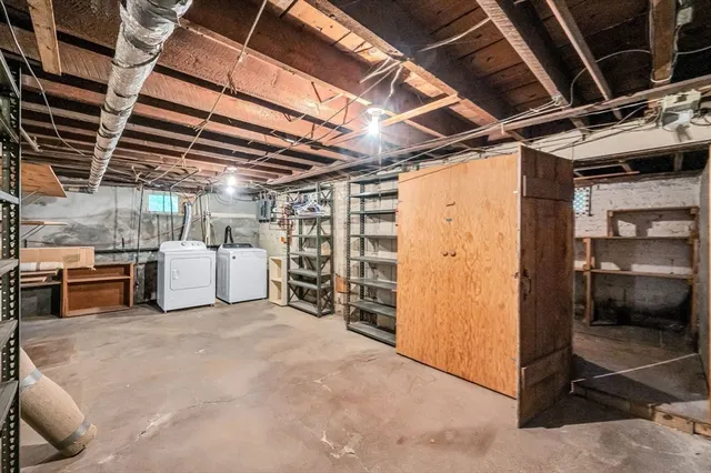 $345,000 | 1168 River Road, Agawam, MA 01001