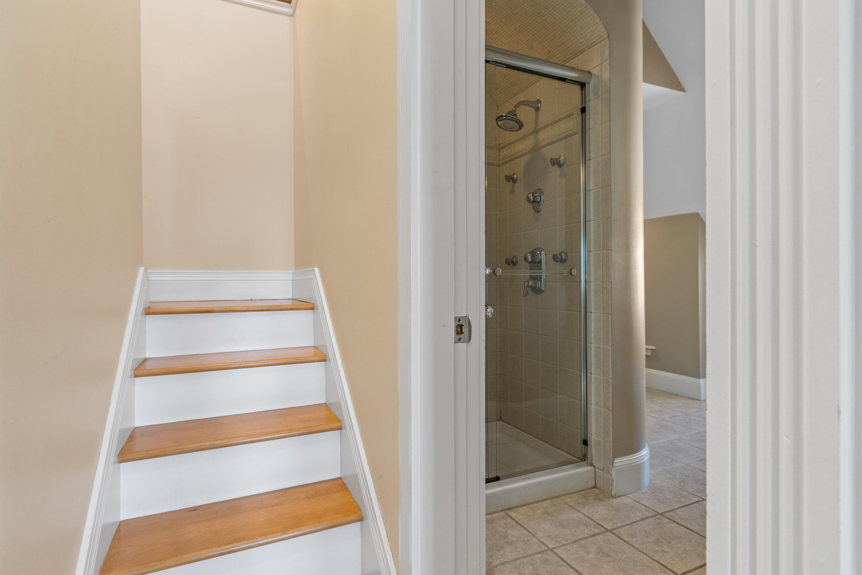 22 Eastern Promenade, Unit 1 Portland, ME 04101 - Photo 68 of 85 Steps to Loft/Roof Deck