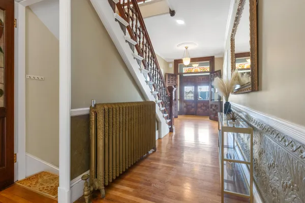 $2,500,000 | 22 Eastern Promenade, Unit 1, Portland, ME 04101